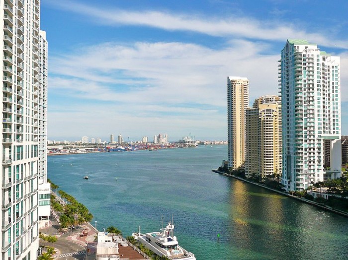 Mouth of Miami River (c) Marc Averette
